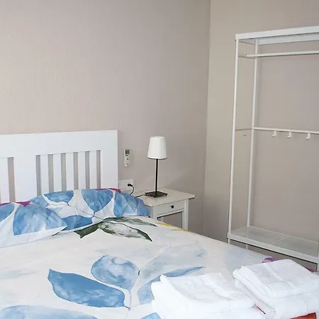 Luminoso Apartamento Con Parking Privado