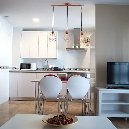 Luminoso Apartamento Con Parking Privado *